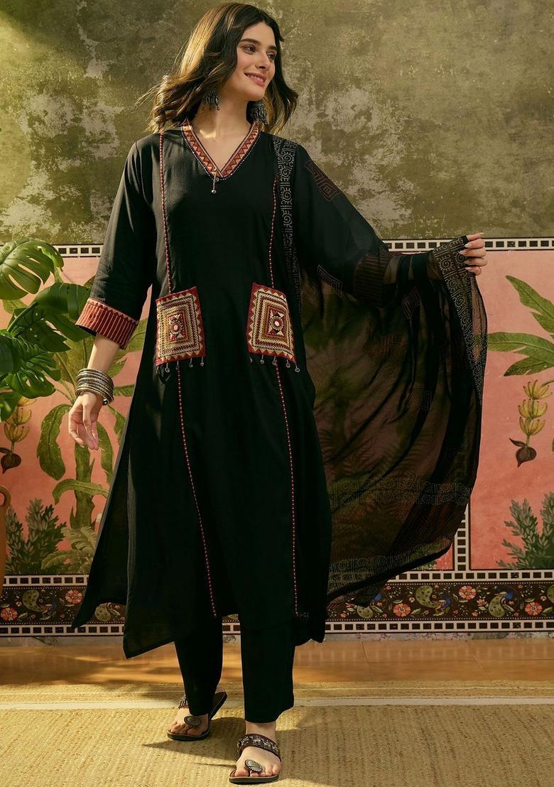 Black Solid Viscose Kurta Set - Indya