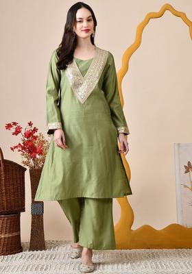 Green Yoke Design Silk Kurta Set