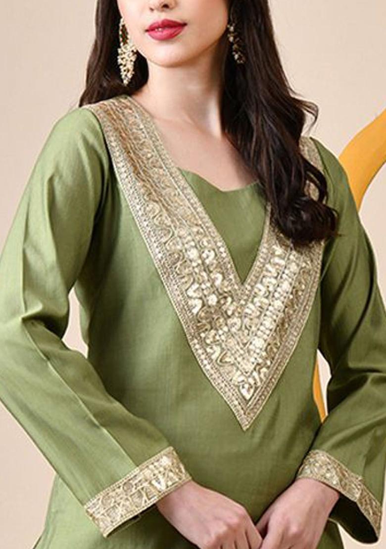 Green Yoke Design Silk Kurta Set - Indya