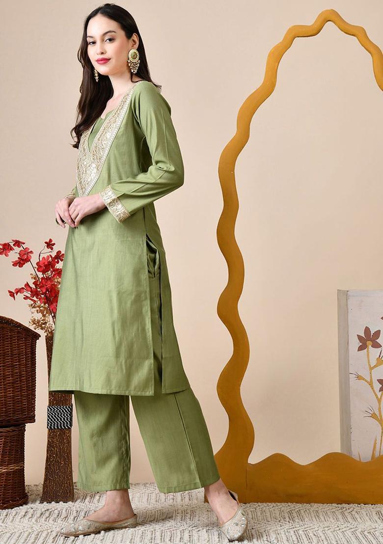 Green Yoke Design Silk Kurta Set - Indya