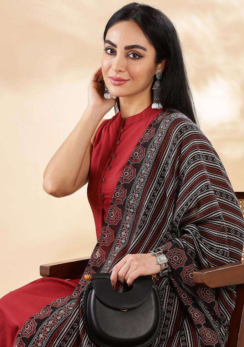 Maroon Solid Cotton Kurta Set - Indya