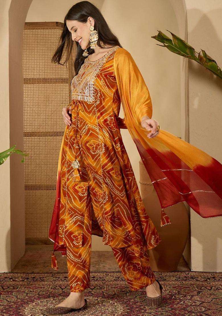 Mustard Printed Viscose Kurta Set - Indya