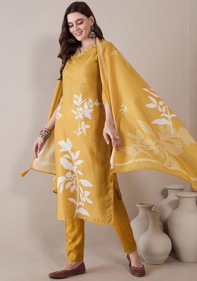 Yellow Printed Silk Blend Kurta Set
