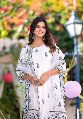 White Woven Design Viscose Kurta Set