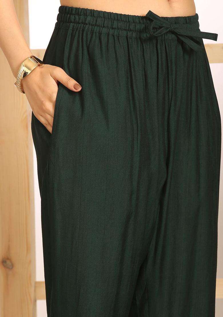 Green Embroidered Viscose Kurta Set - Indya