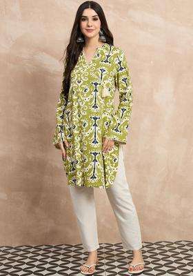 Green  Blended Kurta