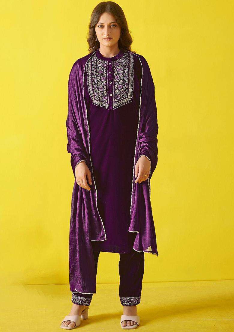 Violet Embroidered Velvet Kurta Set - Indya