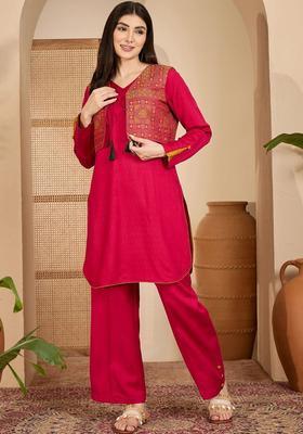 Rose Solid Wool Blend Kurta Set