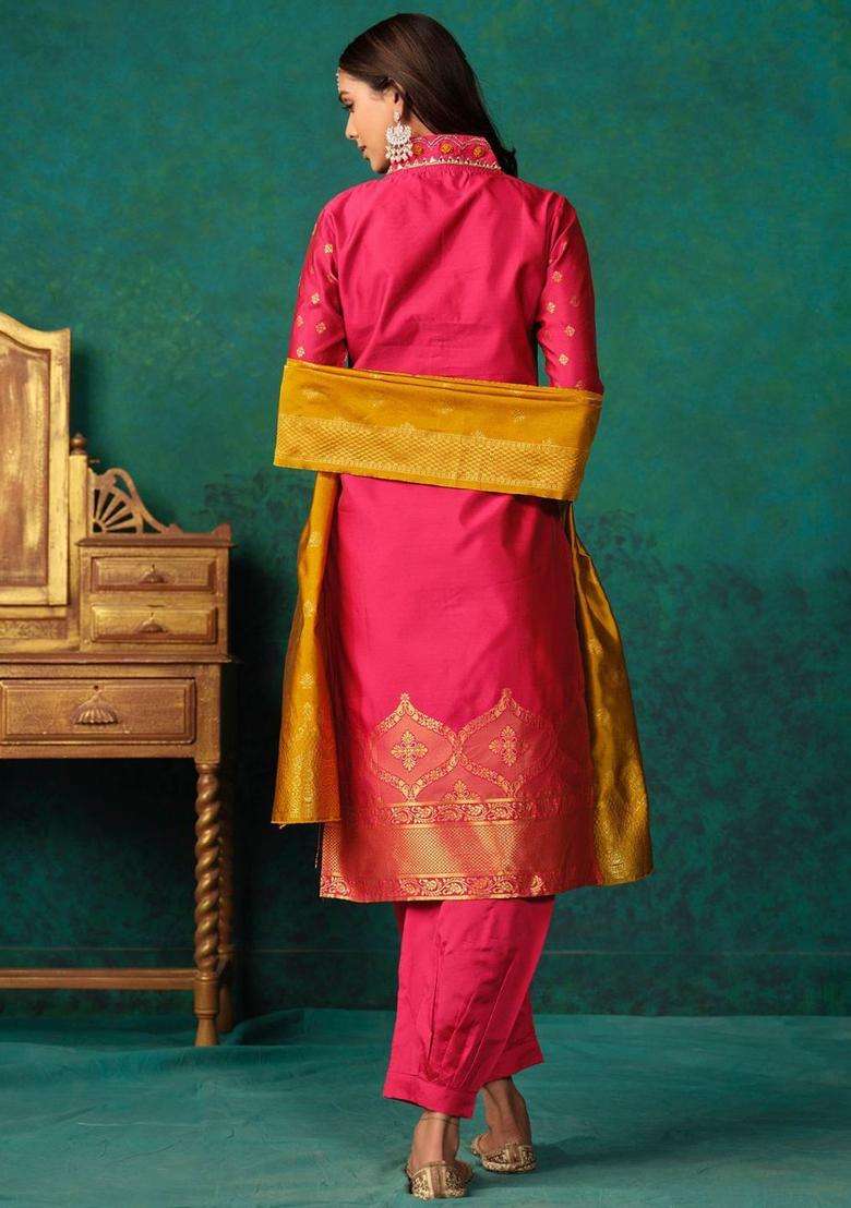 Pink Woven Design Silk Blend Kurta Set - Indya