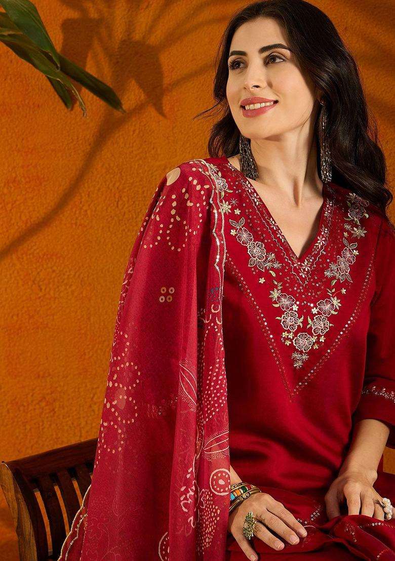 Red Embroidered Silk Kurta Set - Indya