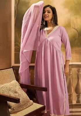 Pink Yoke Design Crepe Kurta Set