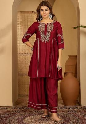 Maroon Embroidered Polyester Kurta Set