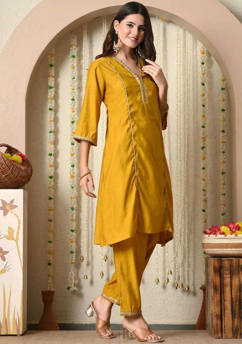 Mustard Solid Silk Blend Kurta Set - Indya