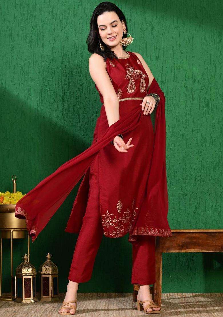 Maroon Printed Silk Blend Kurta Set - Indya
