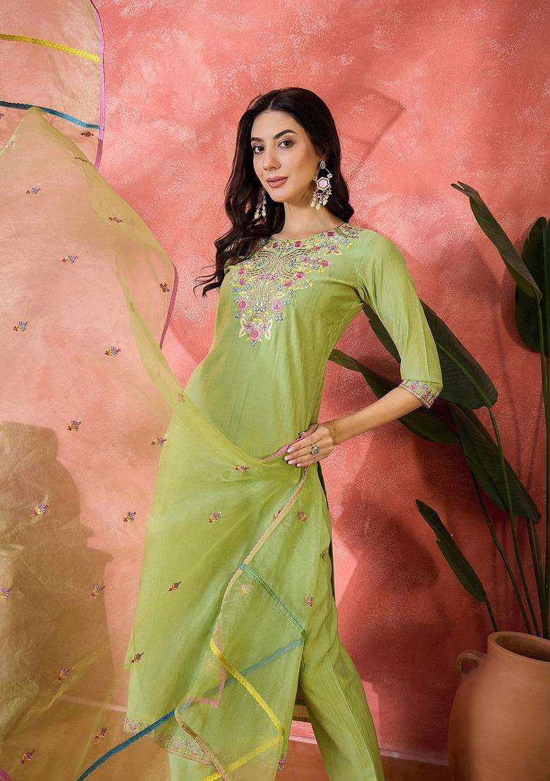 Green Embroidered Silk Kurta Set - Indya