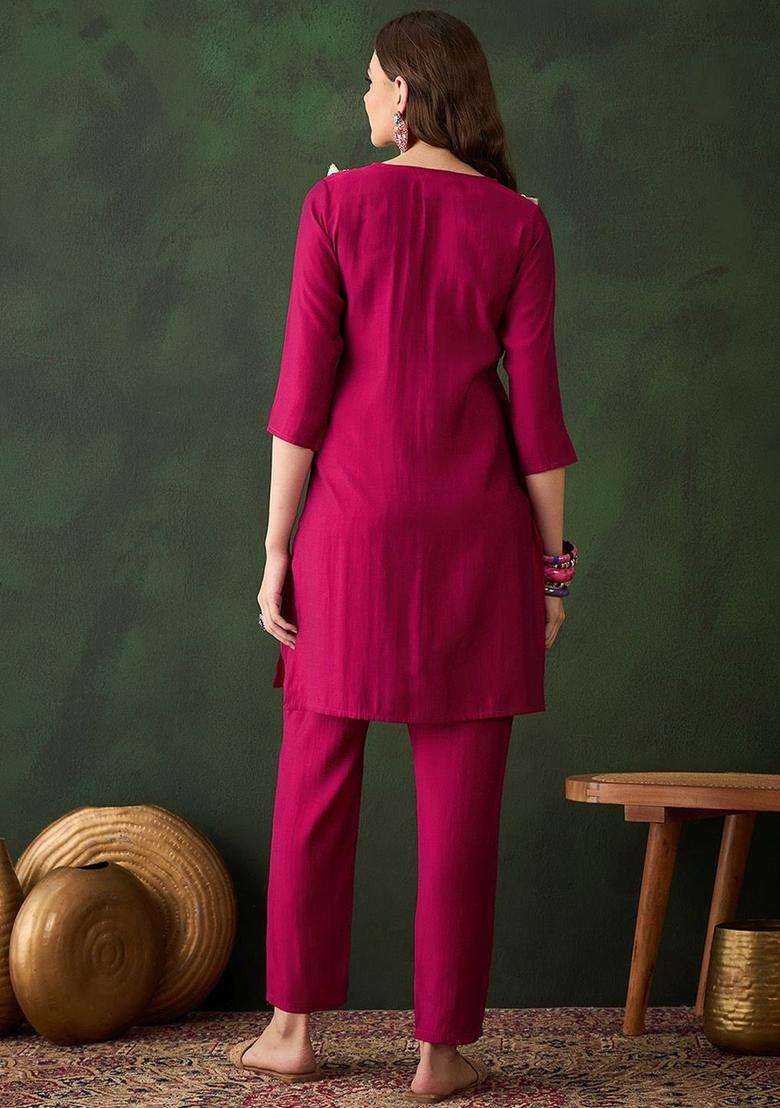 Maroon Solid Silk Blend Kurta Set - Indya