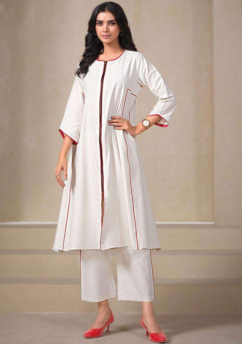 Off White Solid Cotton Kurta Set - Indya