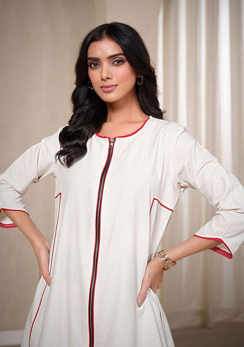 Off White Solid Cotton Kurta Set - Indya