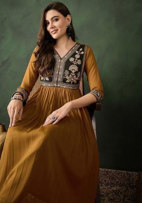 Yellow Yoke Design Georgette Kurta Set