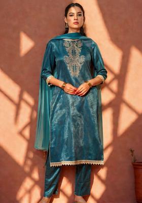 Blue Embroidered Velvet Kurta Set