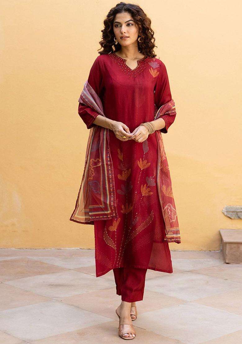 Maroon Printed Silk Blend Kurta Set - Indya