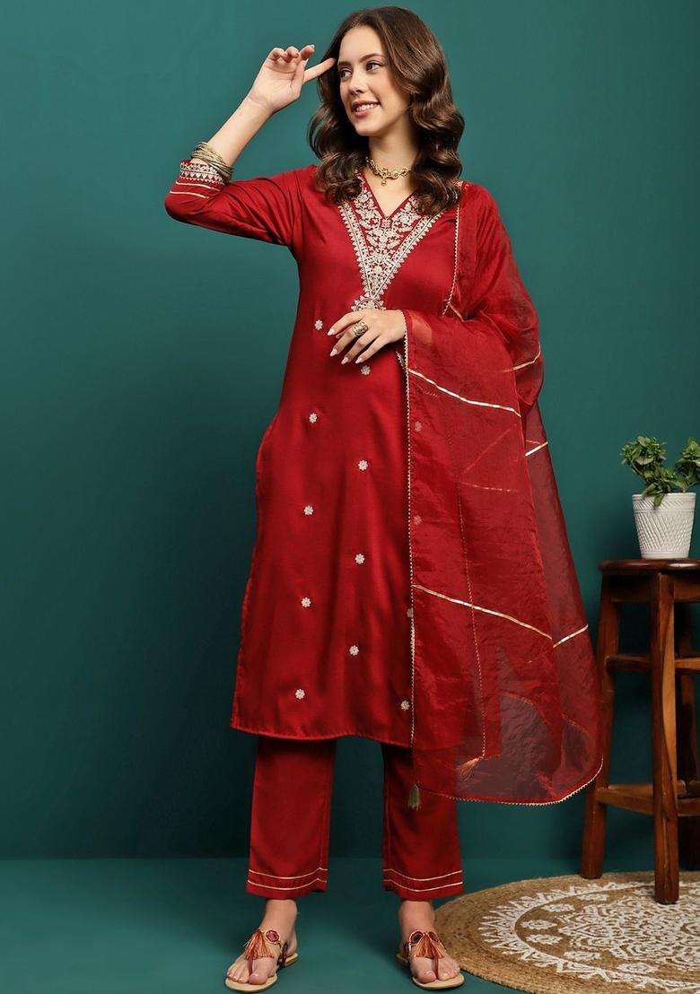 Maroon Solid Silk Blend Kurta Set - Indya