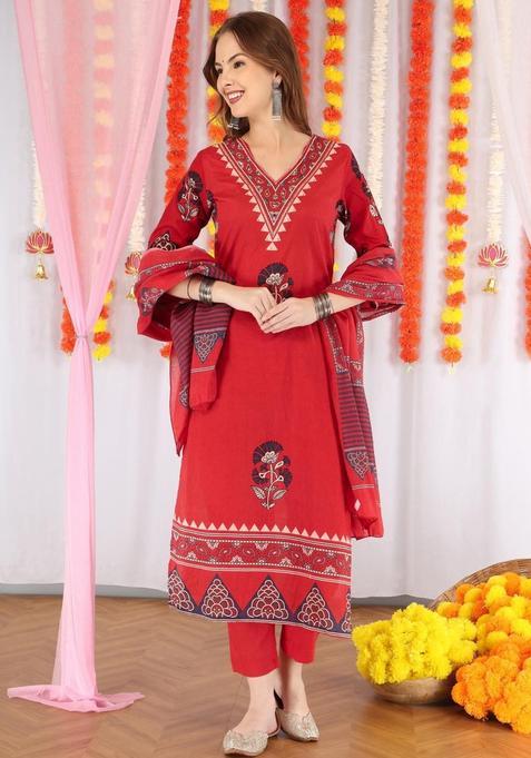 Red Printed Cotton Kurta Set — view on Indya