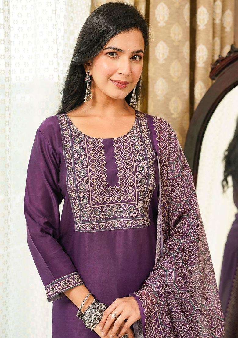 Purple Embroidered Cotton Kurta Set - Indya