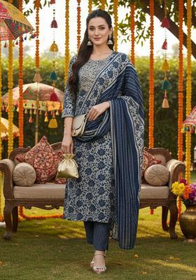 Grey Printed Silk Kurta Set