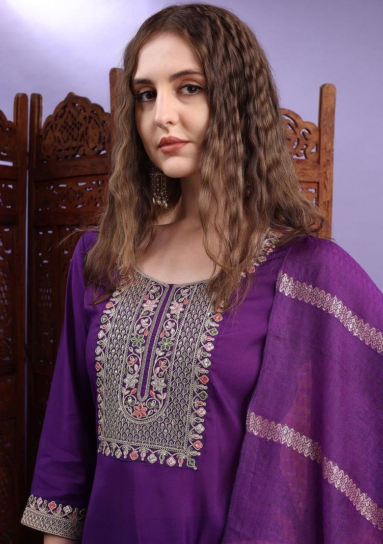 Violet Embroidered Silk Kurta Set - Indya