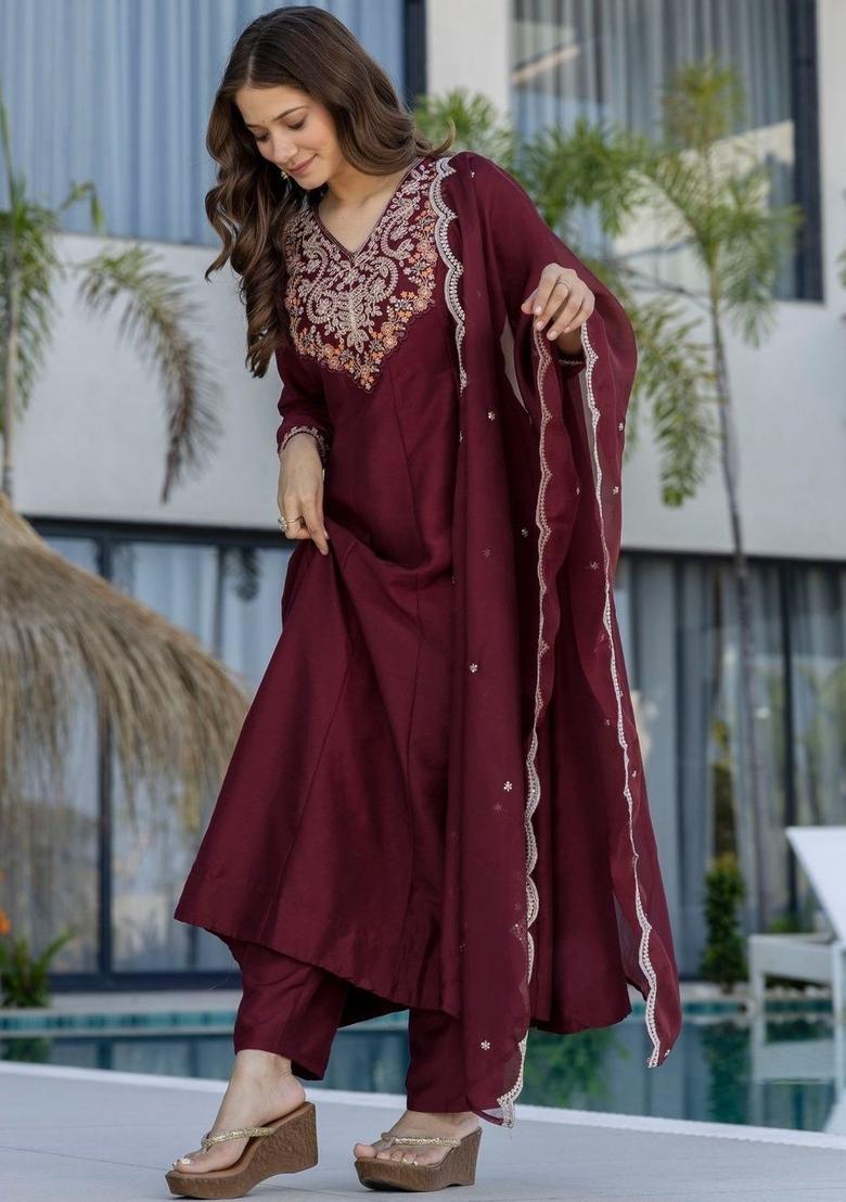 Maroon Embroidered Chinon Kurta Set - Indya