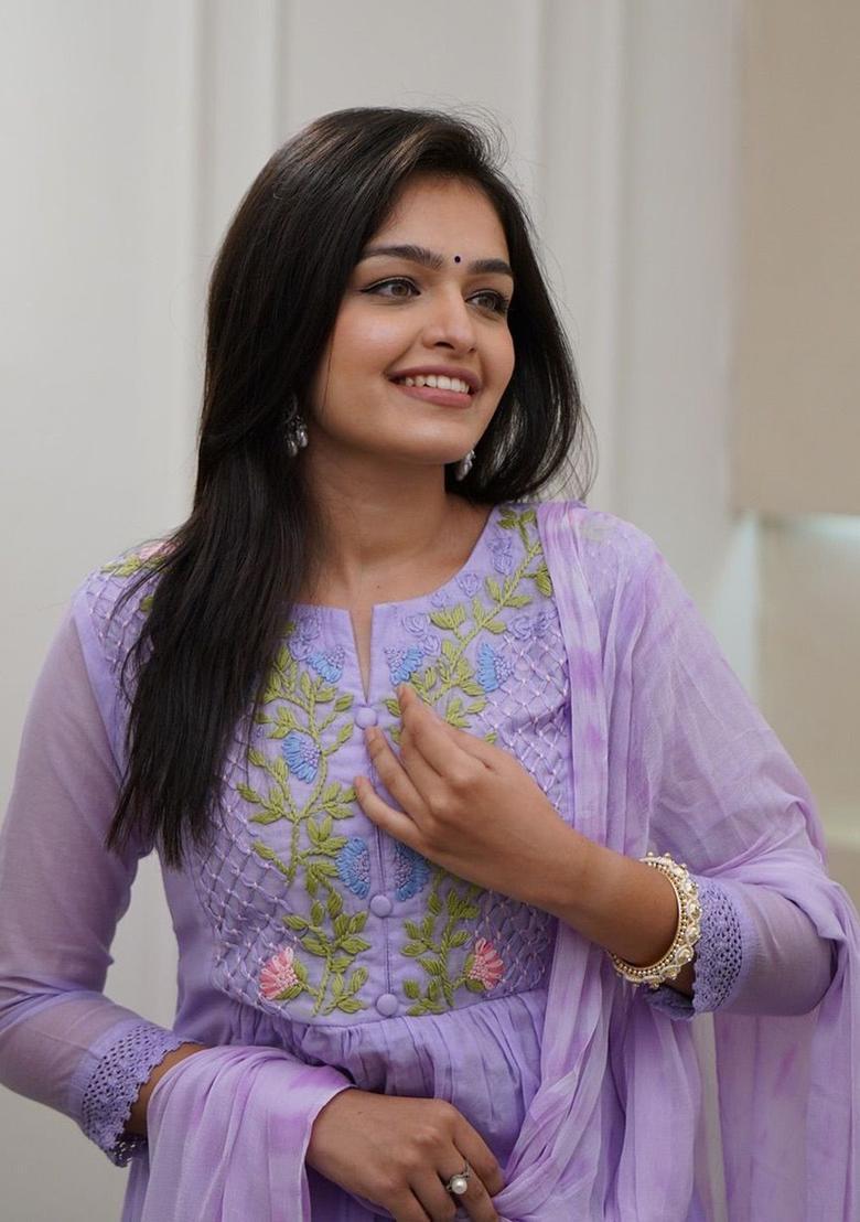 Lavender Embroidered Georgette Kurta Set - Indya