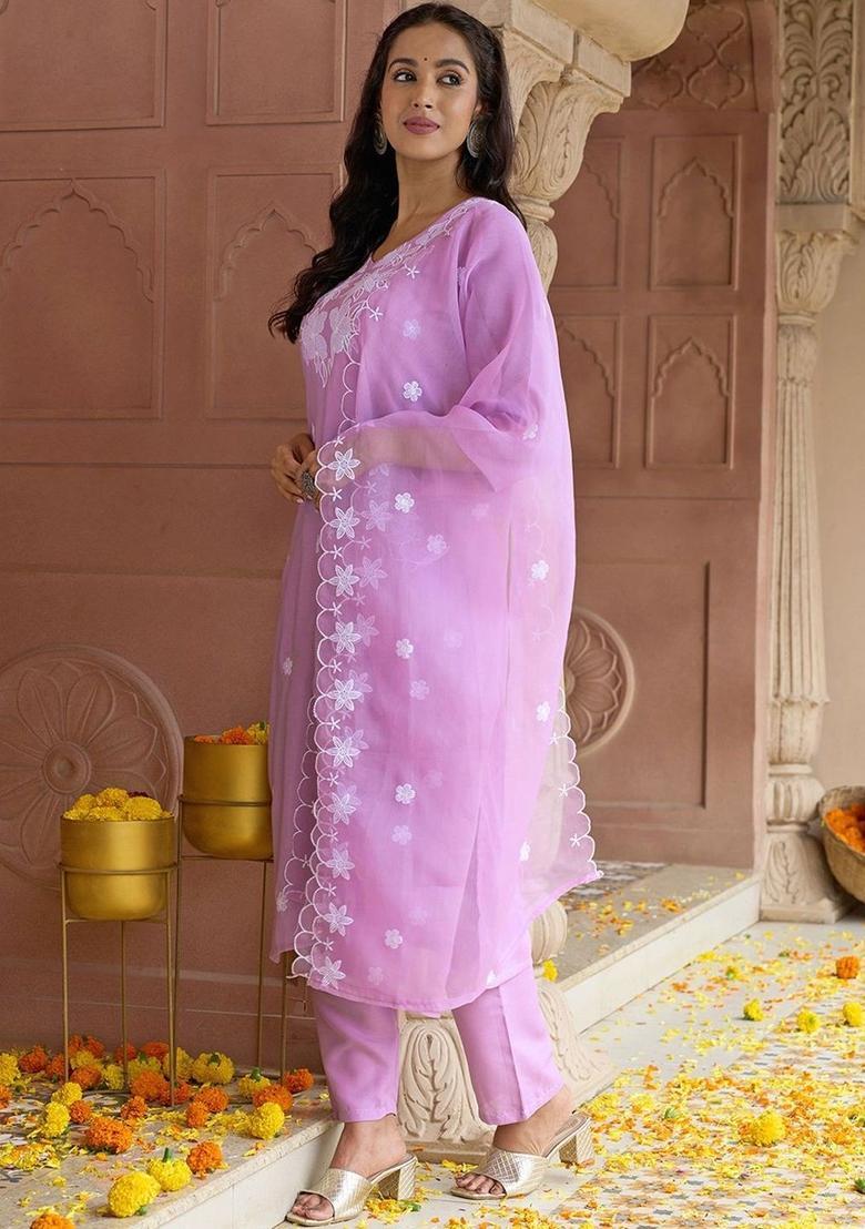 Lavender Embroidered Viscose Kurta Set - Indya