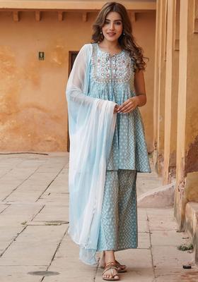 Blue Embroidered Viscose Kurta Set