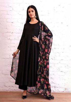 Black Solid Viscose Kurta Set