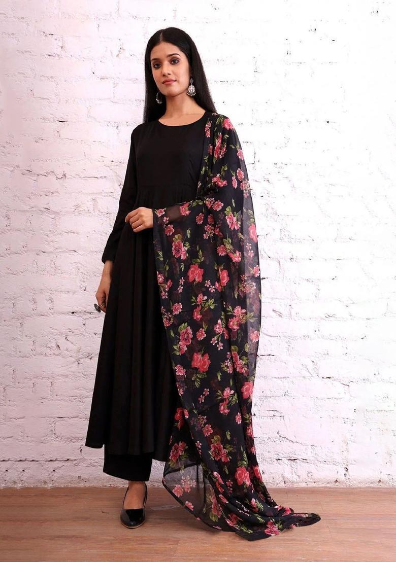 Black Solid Viscose Kurta Set - Indya