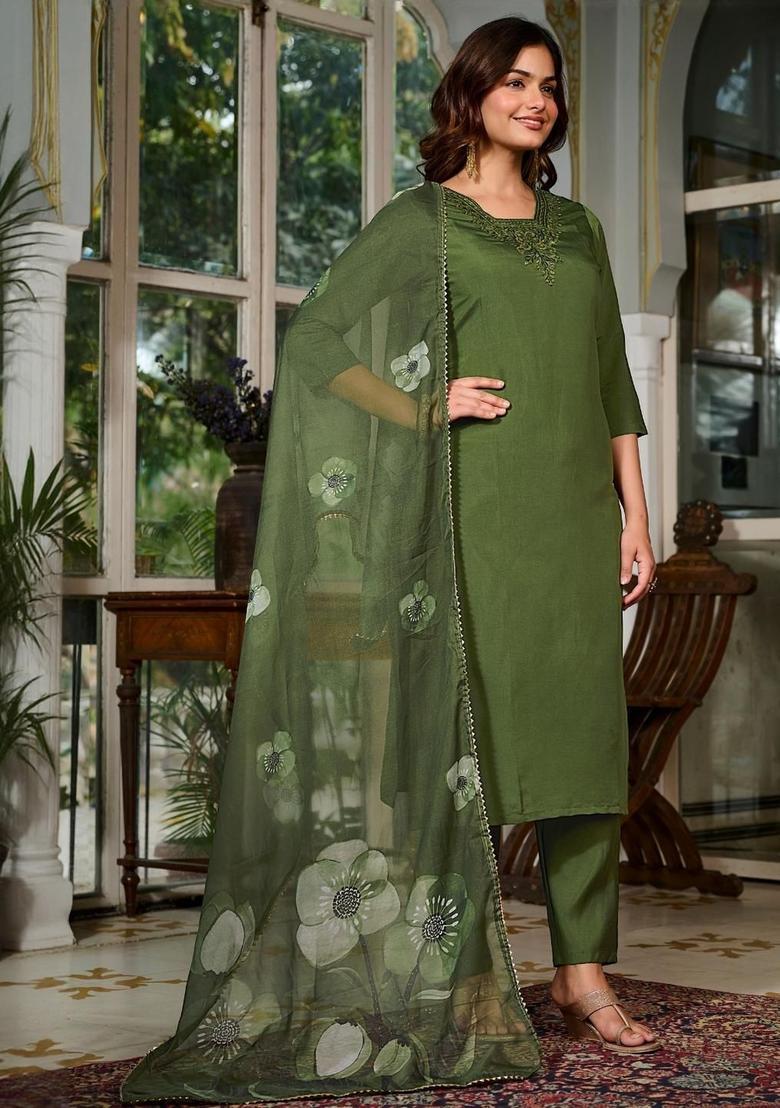 Green Embroidered Silk Kurta Set - Indya