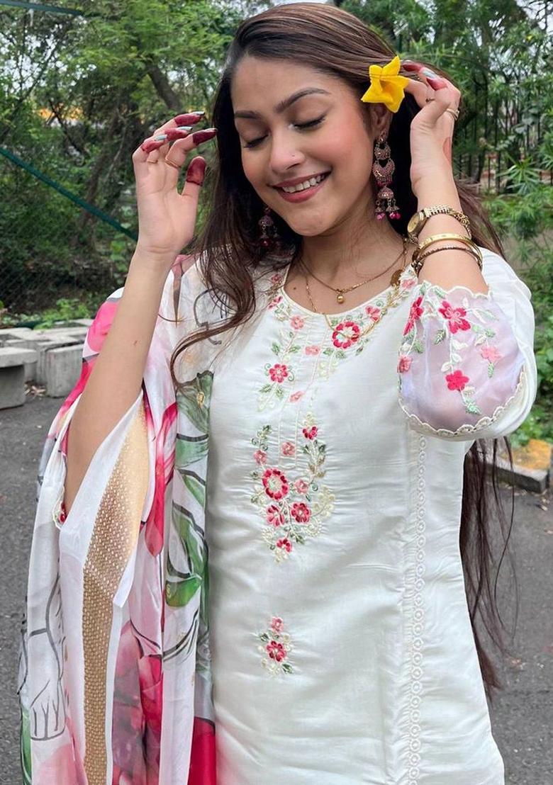 White Embroidered Cotton Kurta Set - Indya