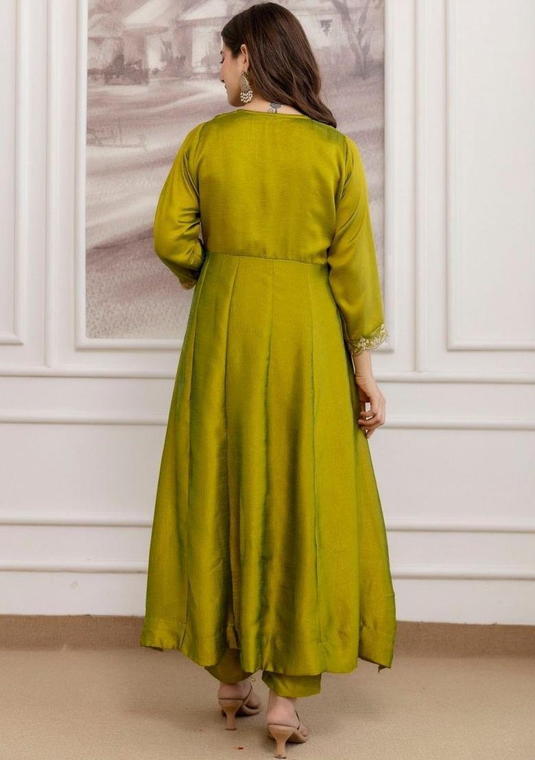 Green Embroidered Silk Kurta Set - Indya
