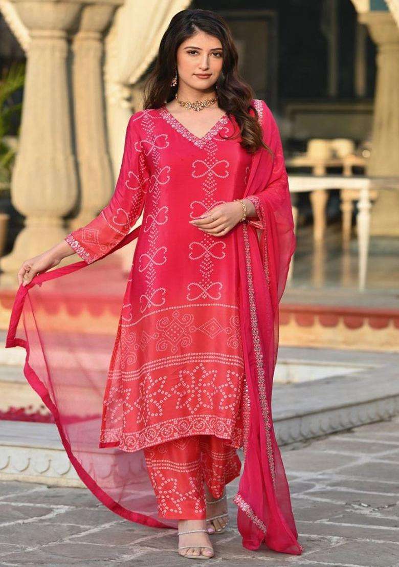 Peach Embroidered Chinon Kurta Set - Indya
