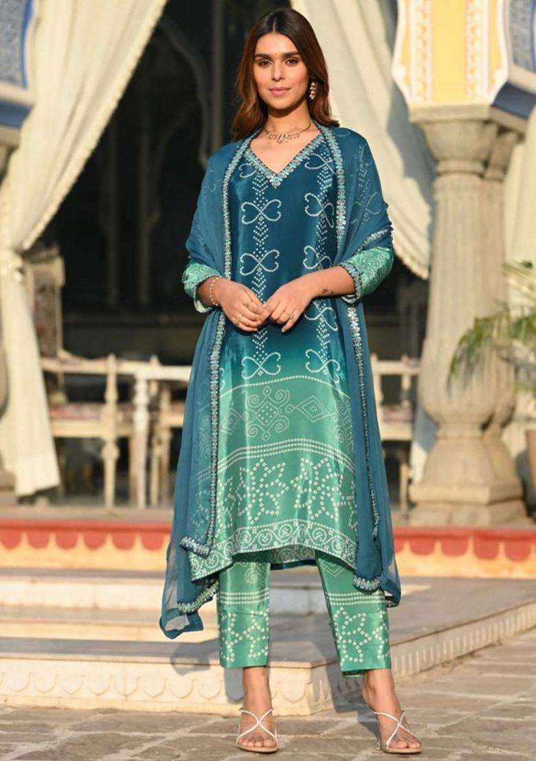 Green Printed Chinon Kurta Set - Indya