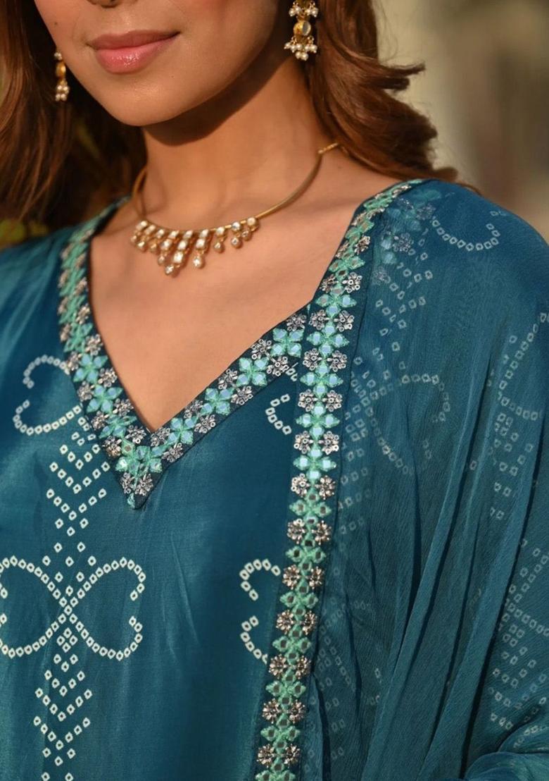 Turquoise Blue Printed Chinon Kurta Set - Indya