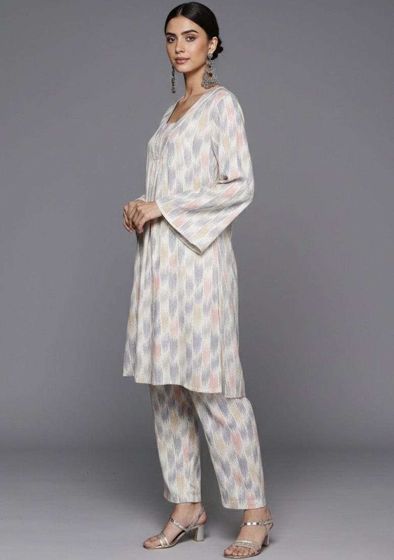 Off White Dyed Viscose Kurta Set - Indya