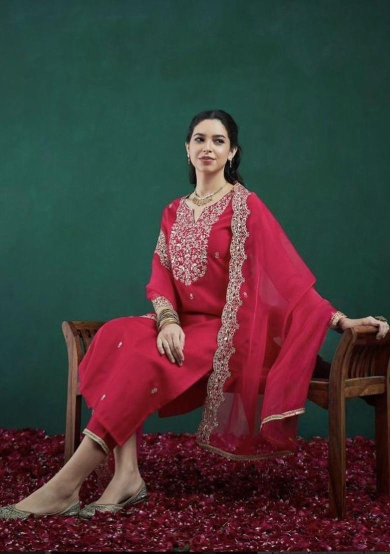Fuchsia Embroidered Silk Kurta Set - Indya