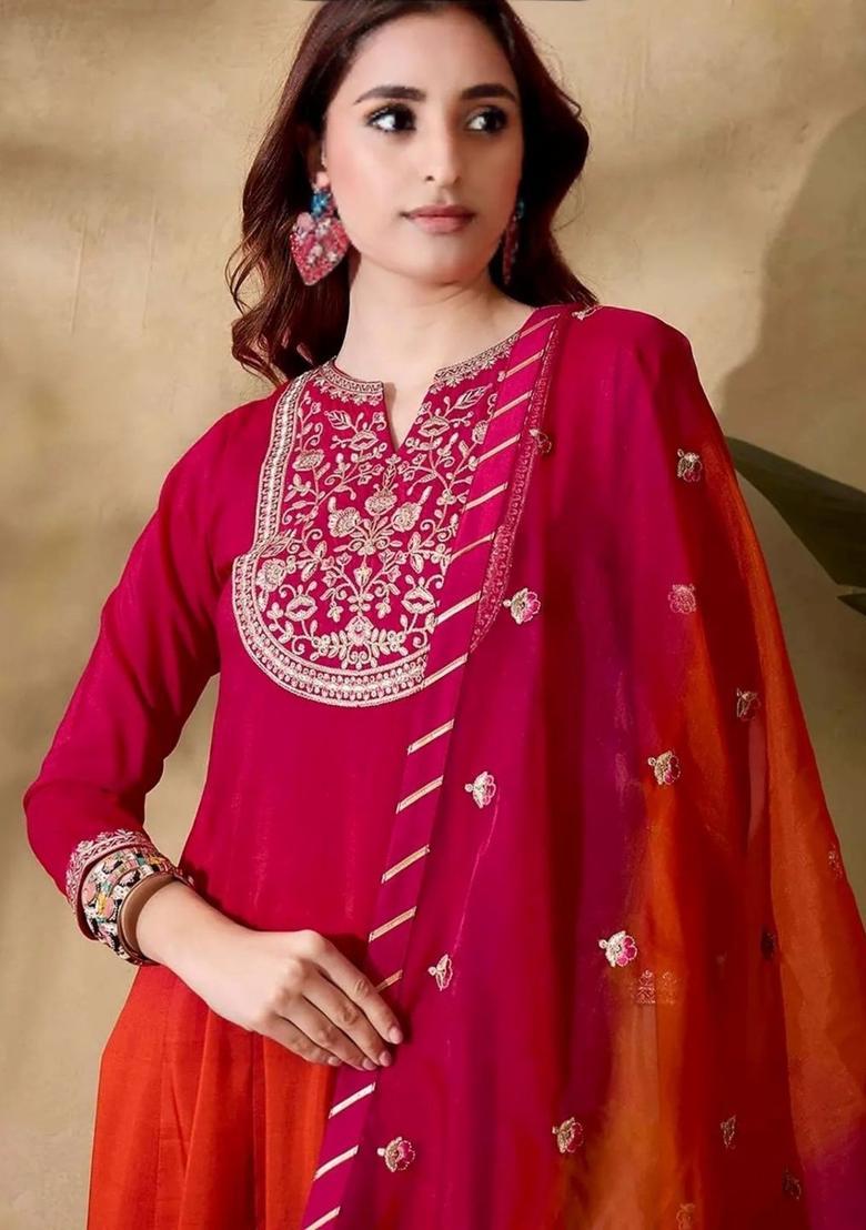 Red Embroidered Viscose Kurta Set - Indya