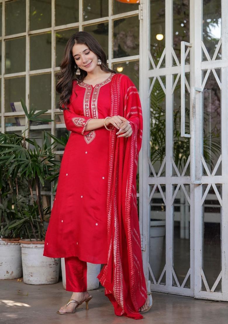 Red Embroidered Viscose Kurta Set - Indya