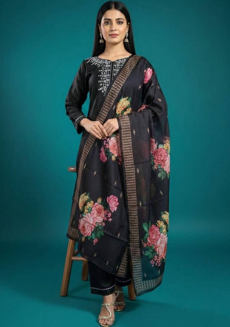 Black Embroidered Viscose Kurta Set - Indya