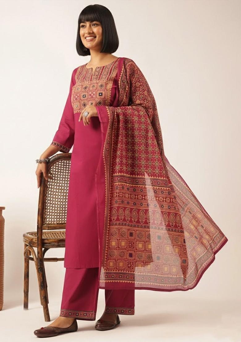 Magenta Solid Cotton Kurta Set - Indya