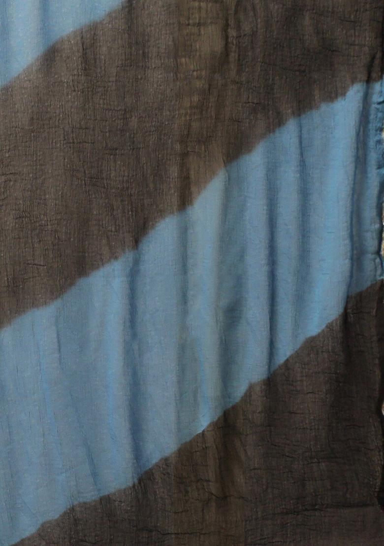 Blue Embroidered Cotton Kurta Set - Indya