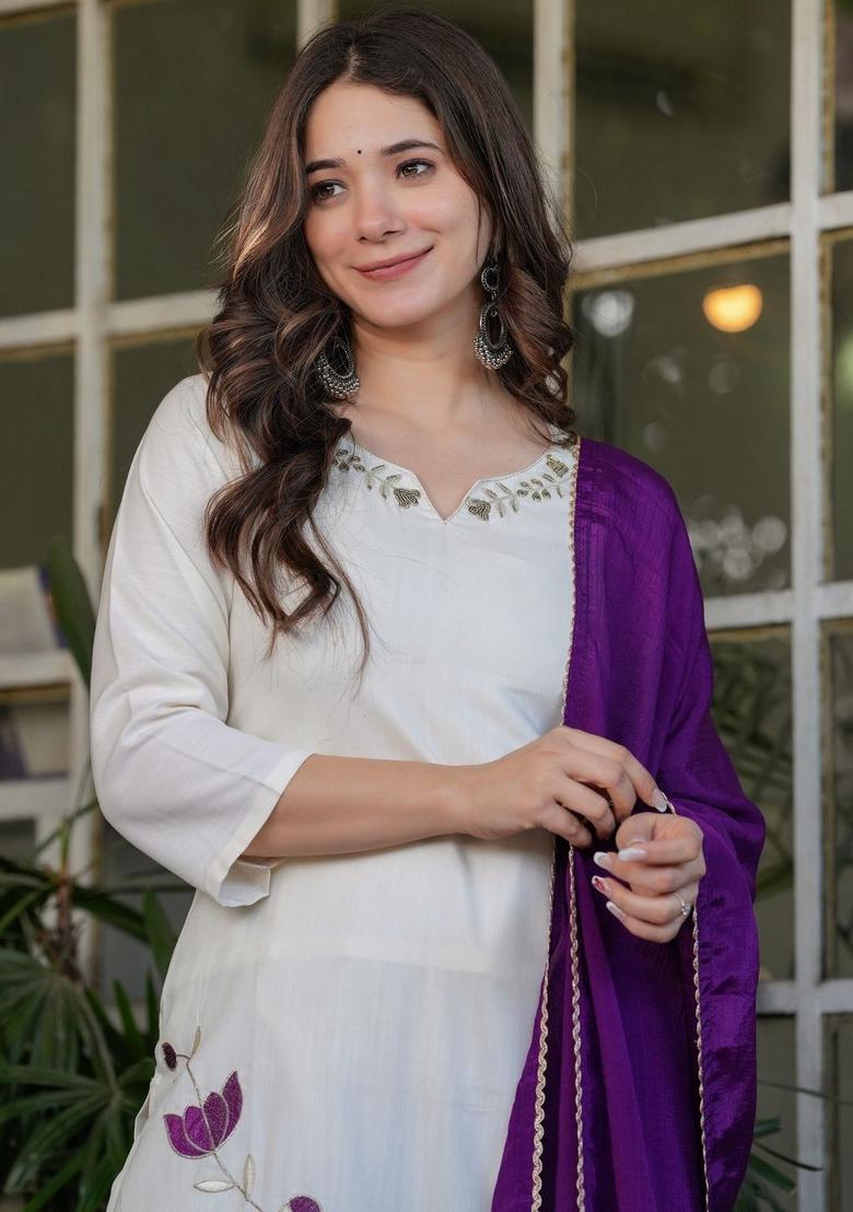 Off White Embroidered Viscose Kurta Set - Indya